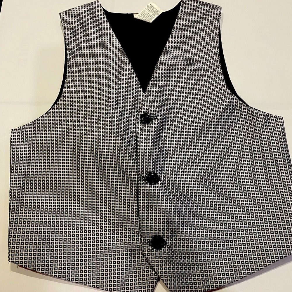 Boys Vest Size 7